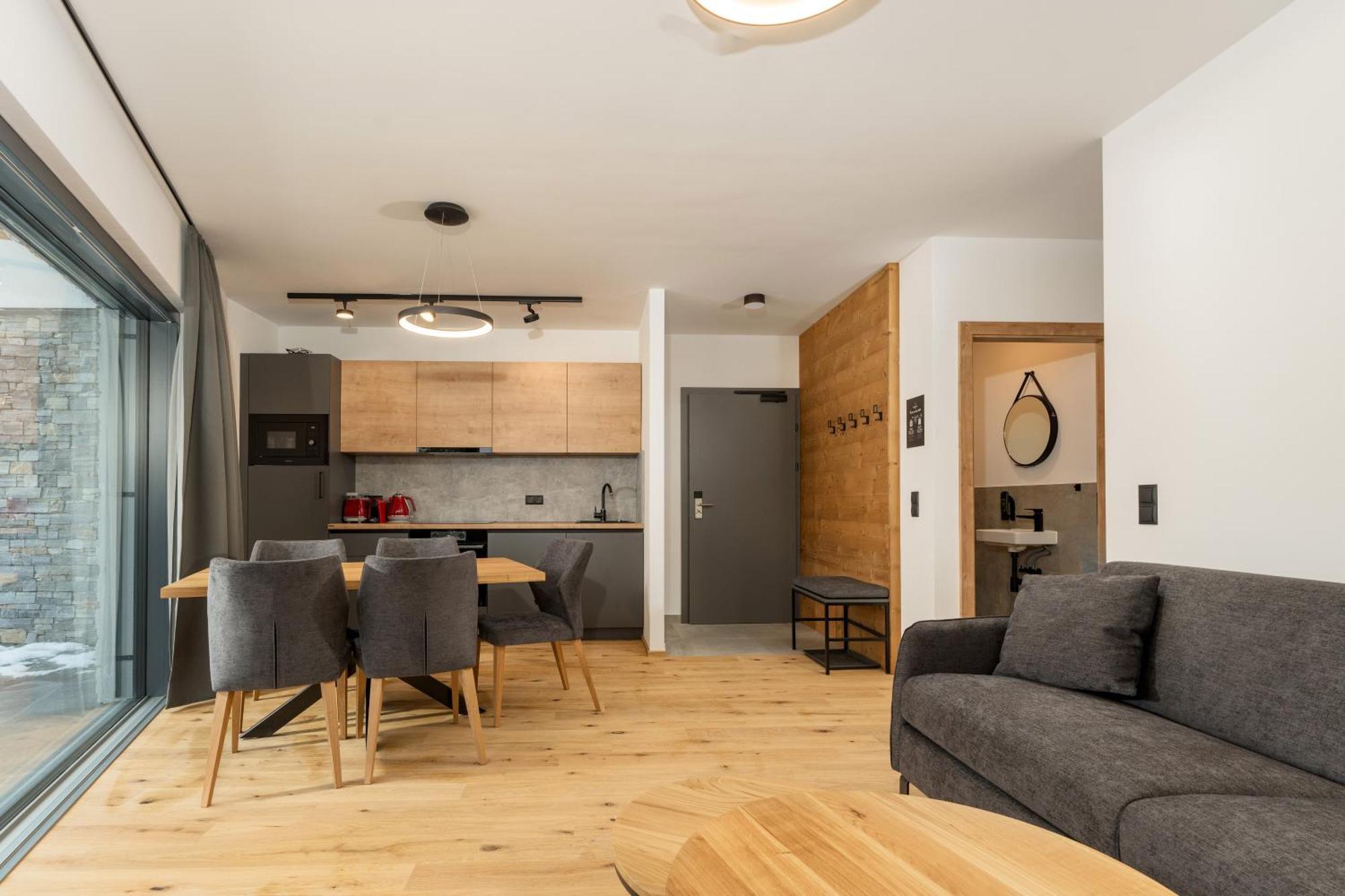 Pure Alpine Suites Schladming Exterior photo